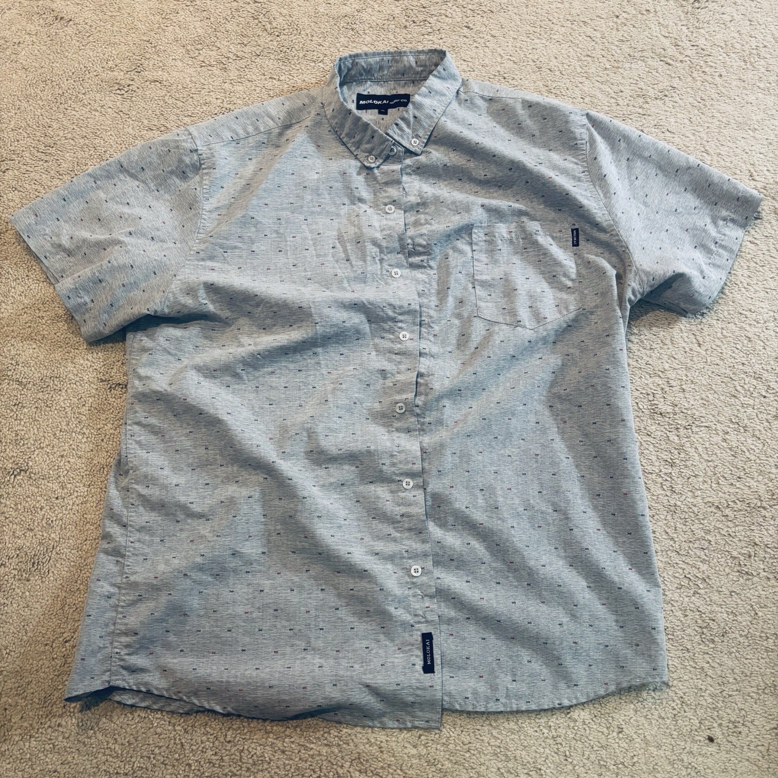 Molokai Surf Co Men's XL Gray Short Sleeve Collared Button Down Shirt Fish Print