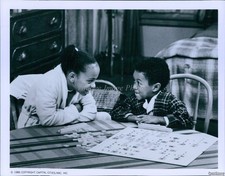 1986 Emmanuel Lewis & Guest Caryn Ward On Webster Episode Television 7X9 Photo