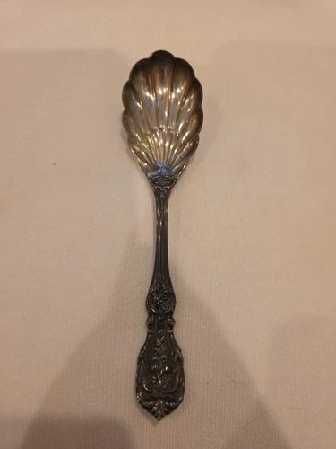 REED AND BARTON STERLING SILVER SUGAR SHELL SPOON