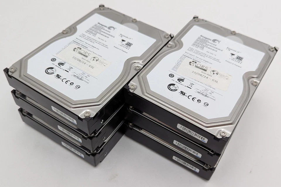 Lot of 6 Seagate Barracuda LP 1TB 5900 RPM SATA II 3.5" Hard Drive ST31000520AS - Image 2 of 4