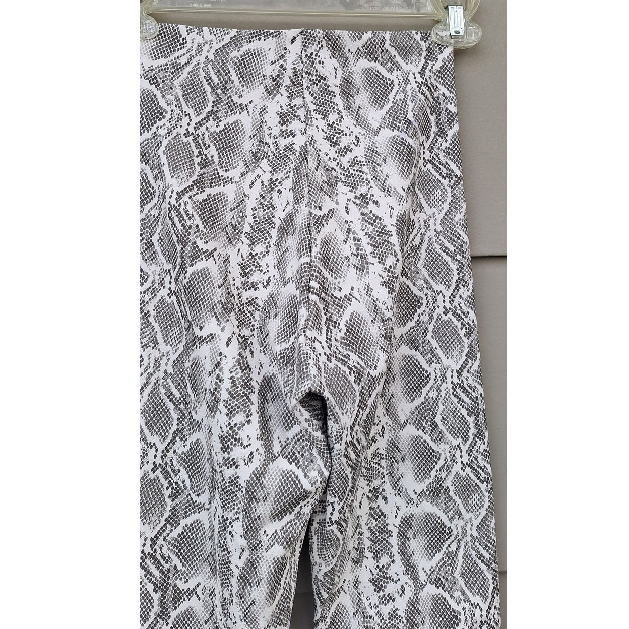 commando snake print control shaping Leggings Szi… - image 4