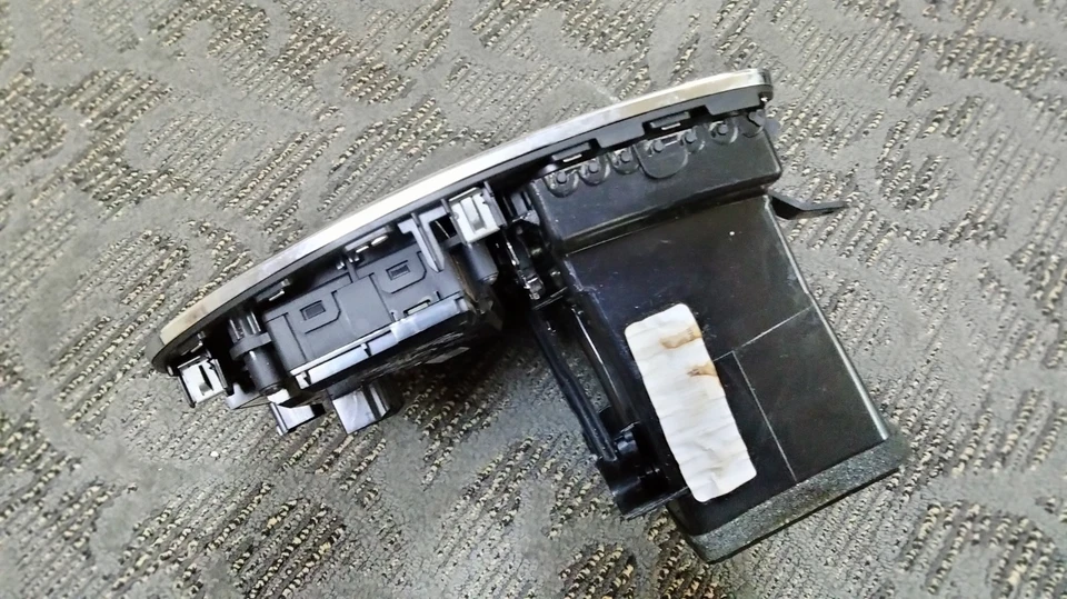 2011-2020 Dodge Grand Caravan Temperature Climate Controls Heater AC HVAC & Vent - Image 4 of 4