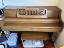 🎹 Vintage Wurlitzer Spinet Piano – Beautiful Classic Sound – Made in USA 🇺🇸