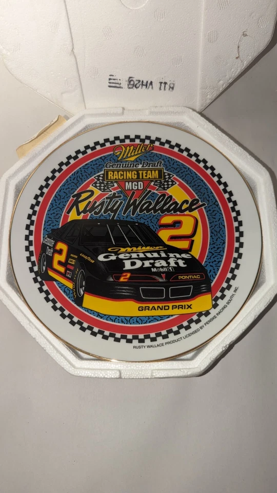 NASCAR Rusty Wallace #2 Miller Genuine Draft Racing Team Decorative Plate VGC - Image 2 of 4