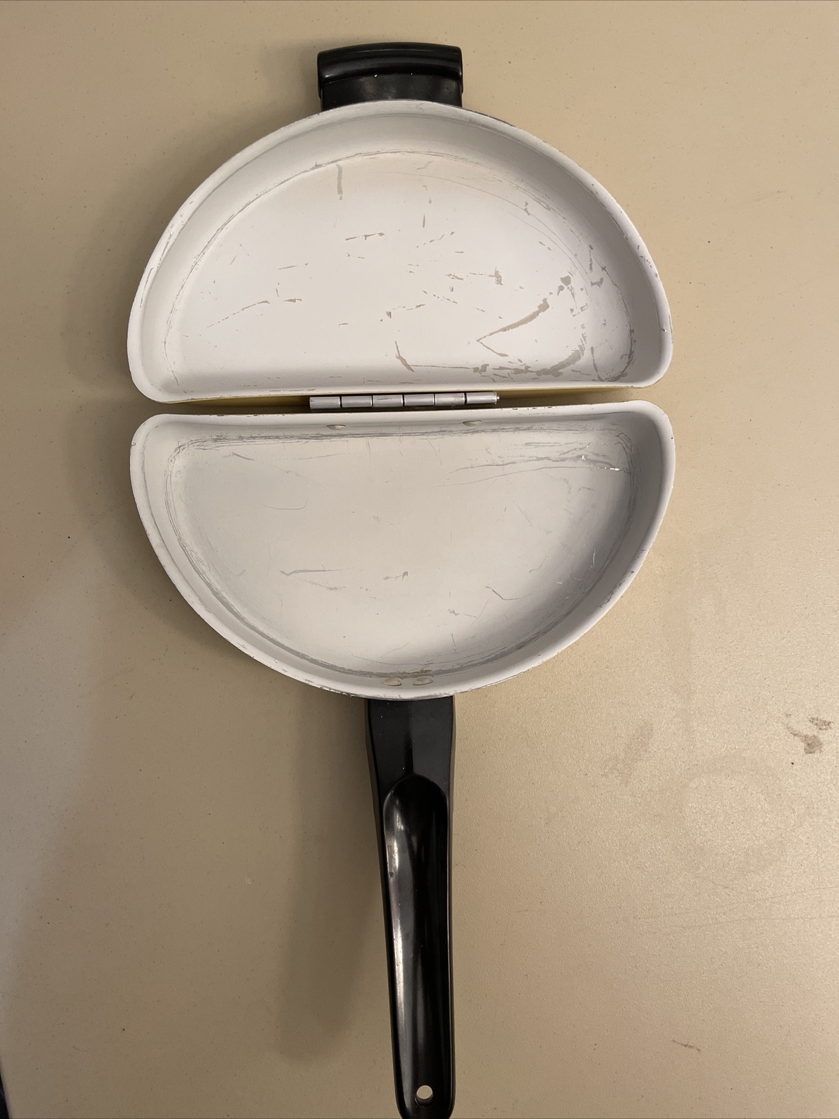 vintage french omelet pan flipper Mirro This Nation