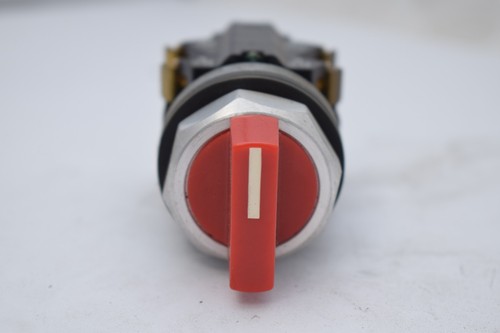 NEU TEC Tokyo Electric SS-1041C2-22 Wahlschalter rot AC220V3A DC110V1A 600VAC - Bild 3 von 4
