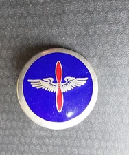 VINTAGE ORIGINAL BOEING PLANE AIRPLANE B-17 B-24 METAL ENAMEL PIN FREE SHIP