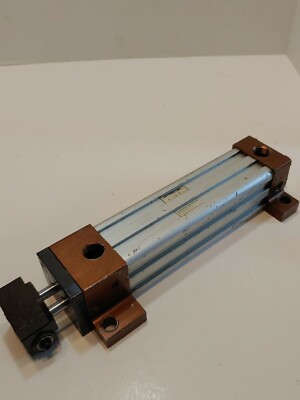Numatics Actuator S2FK- 05A6D-CAA2 NUMATIC 1 1/2 5 Pmax = 250 psi
