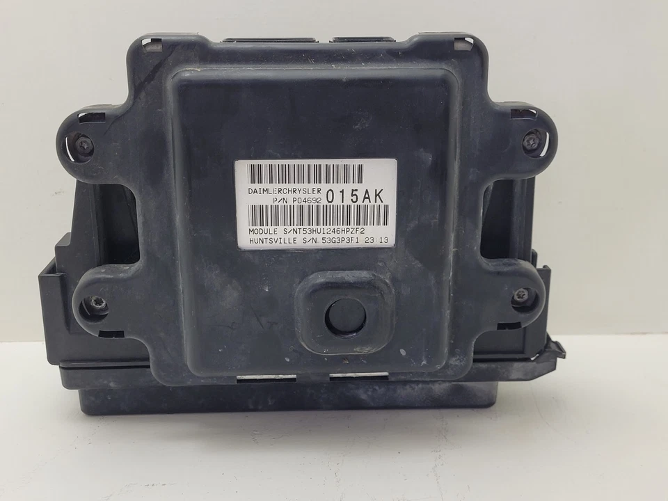 Jeep Commander BCM 2006 caja de fusibles P04692 Foto 3 de 4