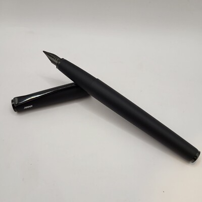 Lamy Füllfederhalter 1233751 Füller studio all black Feder M neu & unbenutzt