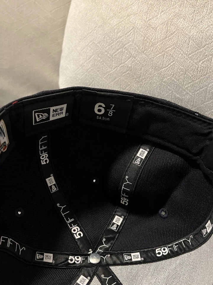 Niños New Era California Angles 59FIFTY Lana Ajustada 6-7/8 Foto 3 de 4