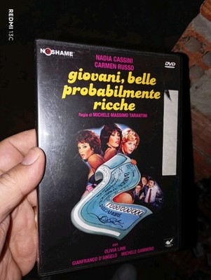 Junge, schöne wahrscheinlich reiche DVDs auf Italienisch außerhalb des Katalogs 