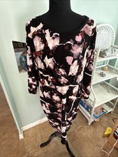NWT SIMPLY VERA Black FLORAL DRESS SZ MEDIUM New with tags