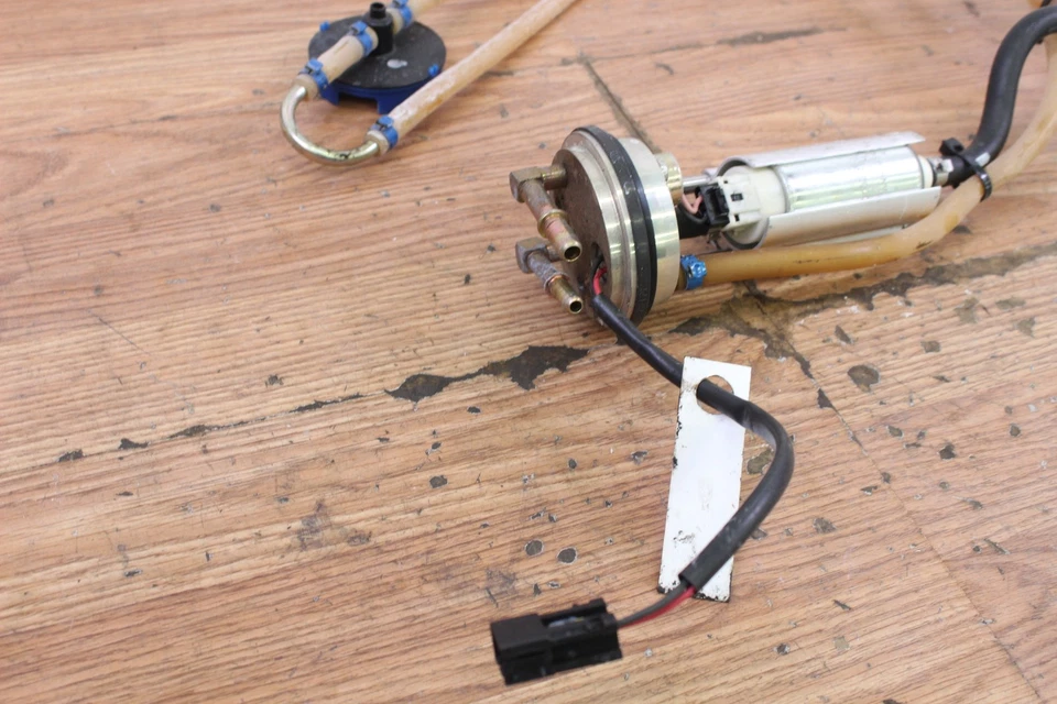 2009 POLARIS RMK 800 DRAGON 燃油泵组件-需要更换管 — 第 4/4 张图片