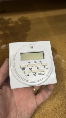 Titan Controls Apollo 9 Digital Timer 115V 12A Grow Light Timer