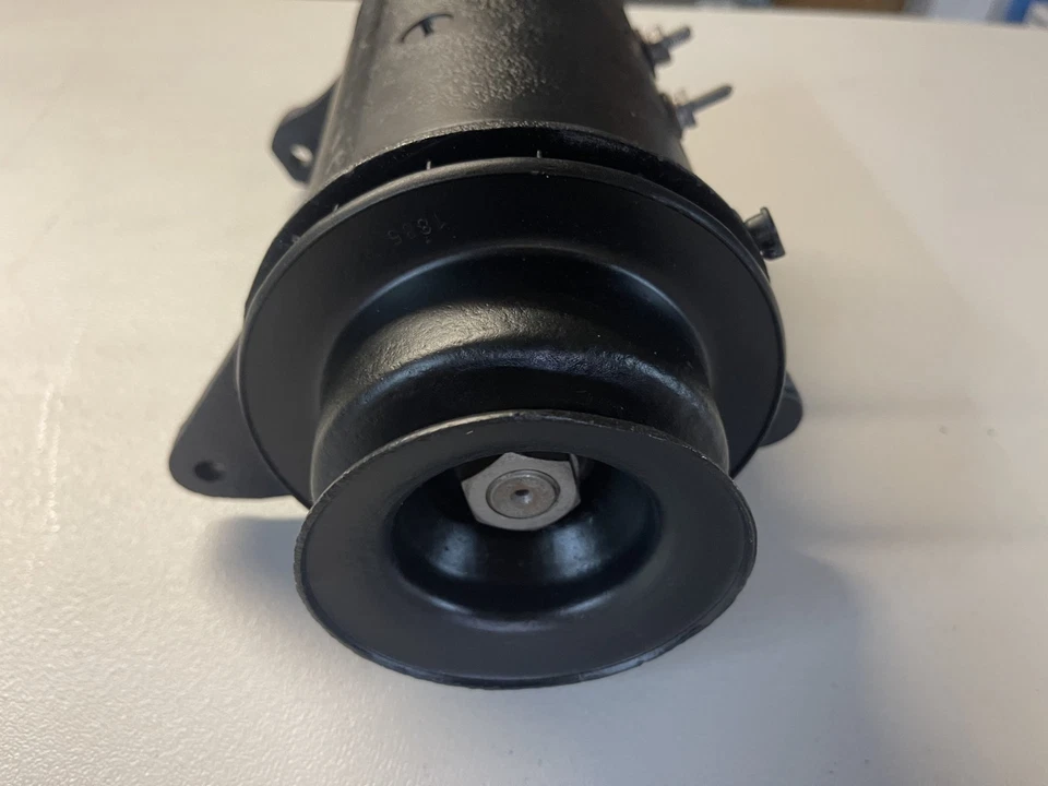 Generador Auto-Lite GDZ-87-A | 6V | Willys Jeep L134 Go Devil | CJ2A CJ3A Jeepst Foto 3 de 4