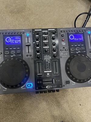 Gemini CDM-3700G Professional Dual CD Mixing Console For Parts Not