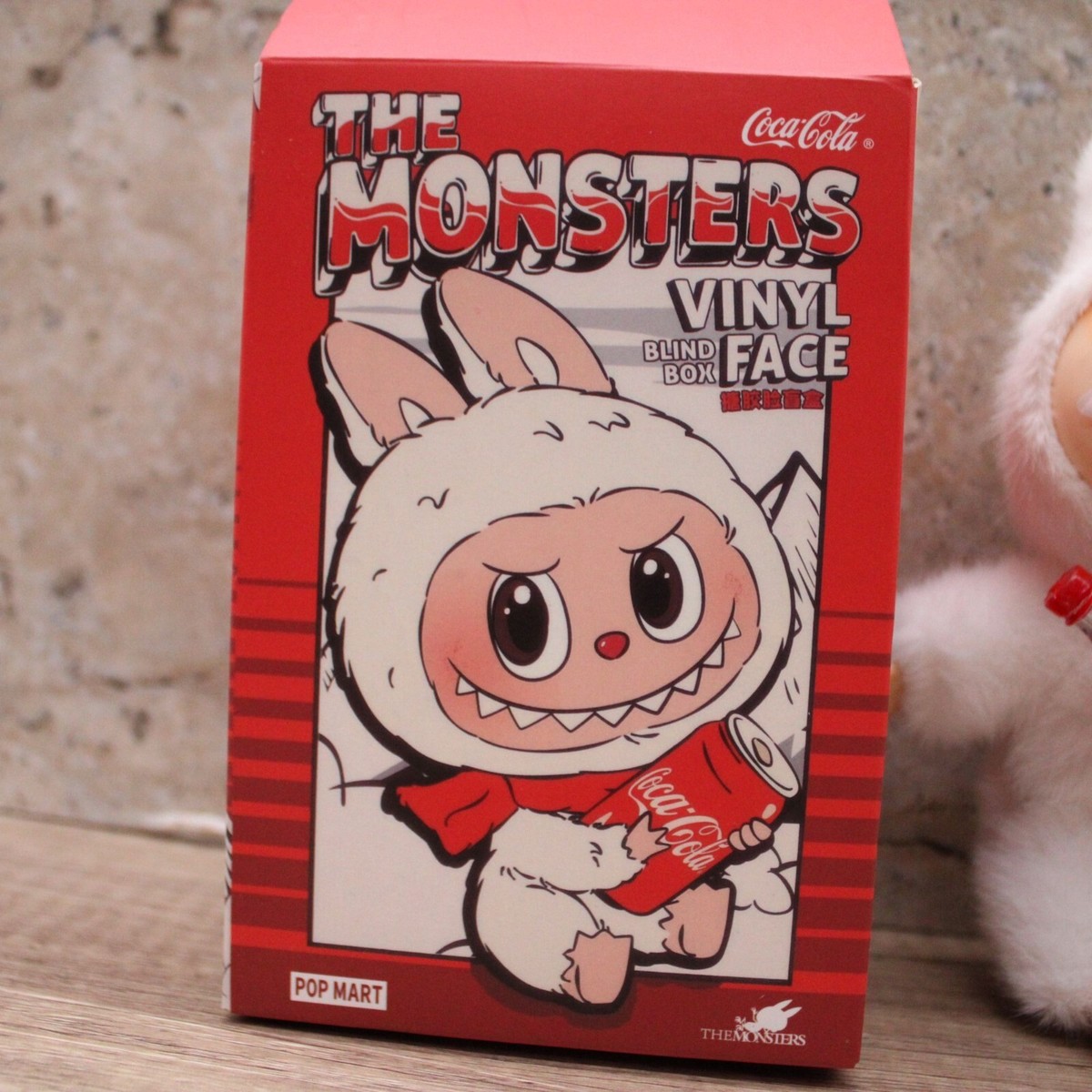 あい　Coca-Cola The Monsters ラブブ　キーホルダー Pop Mart x THE MONSTERS: Coca-Cola Series Plush Keyring
