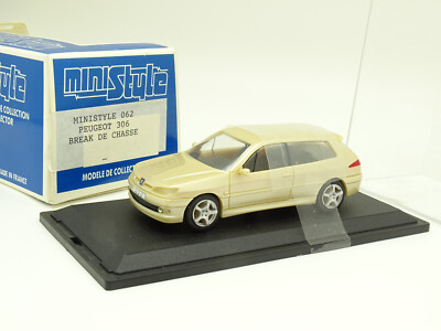 Carrosserie : PEUGEOT 306 BREAK - Résine - 1:43