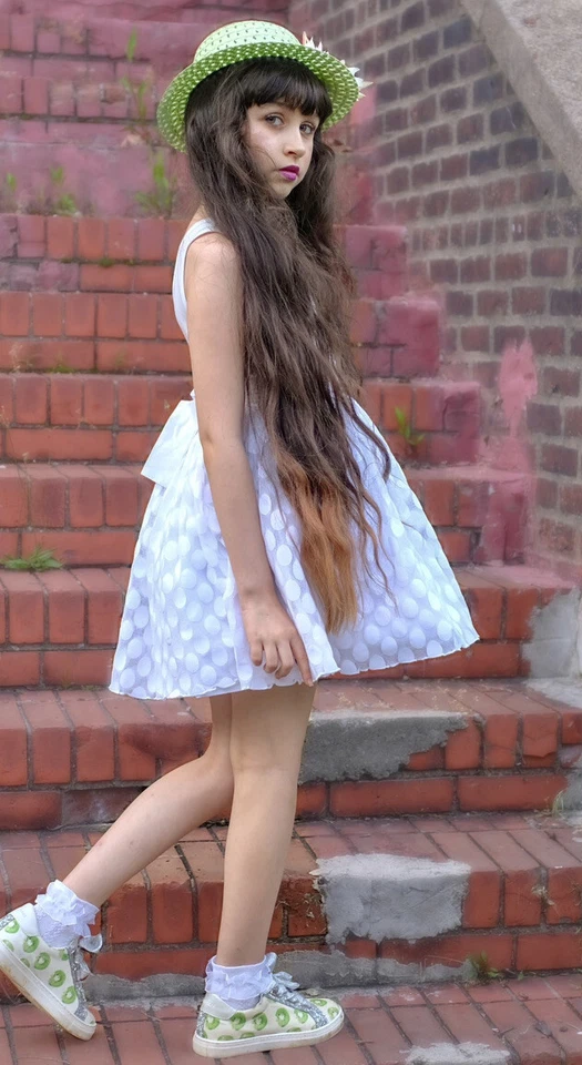 Jottum-size 9-Polka Dot-White-Dress-party-wedding-Special Occasion-Tulle-fancy - Image 4 of 4