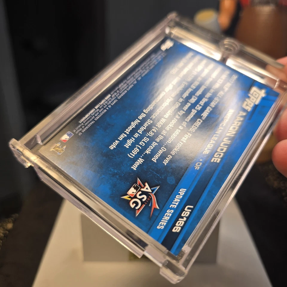 🔥⚾️ AARON JUDGE ROOKIE ⚾️🔥 2017 Topps Update Series - #US166 Throwing 🗽 NYY - Image 4 of 4