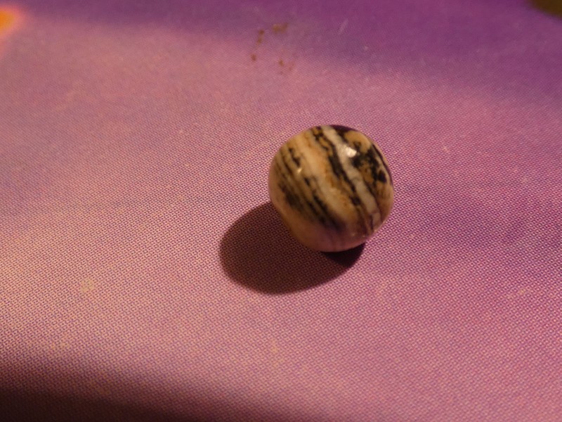 ANCIENT PYU SWAT VALLEY BANDED AGATE SOLOMON TYPE BANDED WORN RD. BEAD 6.1 MM