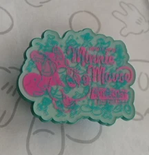 Minnie Mouse Sweet & Stylish Mickey's Pals Starter 2023 Disney Pin 156110