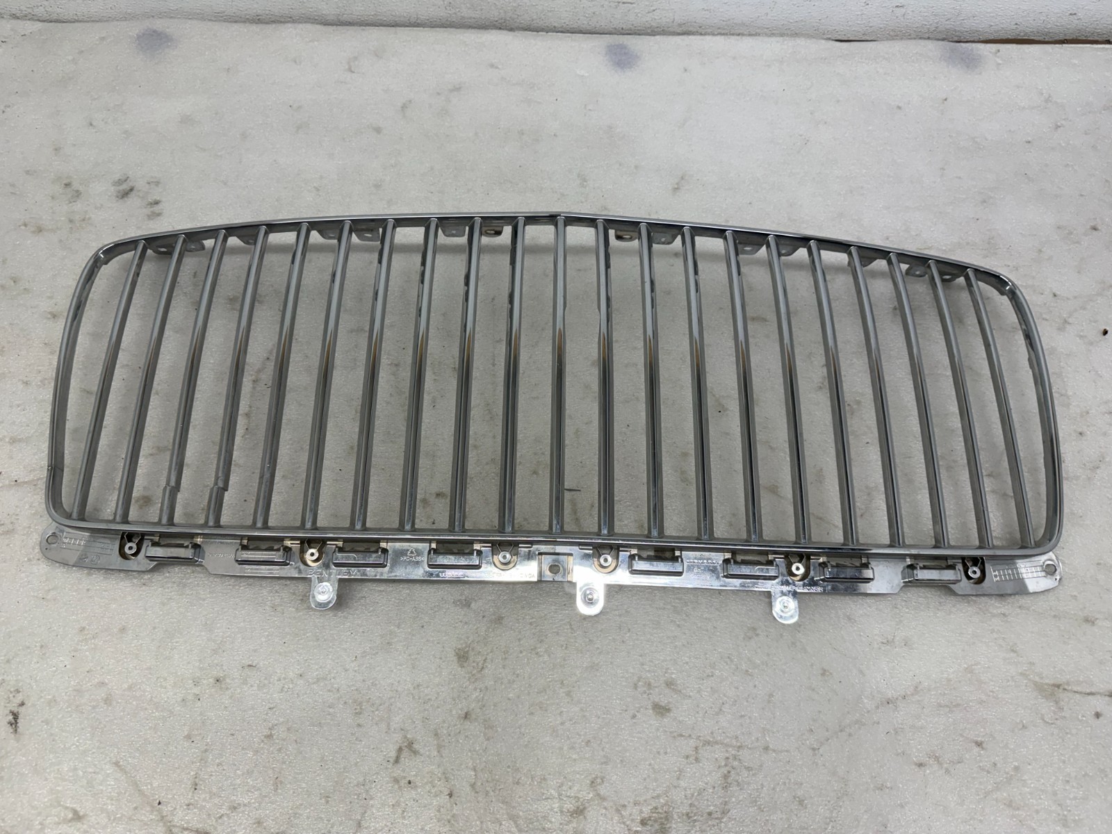 Bentley Bentayga 2023-2026 FRONT Grille P/N 36A853597N