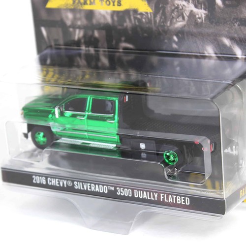 CHROME GREEN CHASE 1/64 2016 Chevrolet Silverado 3500 Flatbed Dually 51611-B - Picture 3 of 3