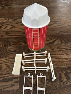 Fisher Price Little People 1968 Silo accessories Harnesses Fences Water Troff