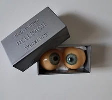 Antique German Glass Prosthetic Eyes in Original Hellbach Würzburg Case