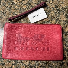 Coach C4464  Corner Zip Wristlet Horse And Carriage in Poppy/vintage Mauve