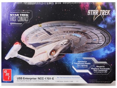 AMT AMT1405M Skill 2 Model Kit U.S.S. Enterprise NCC-1701-E Space