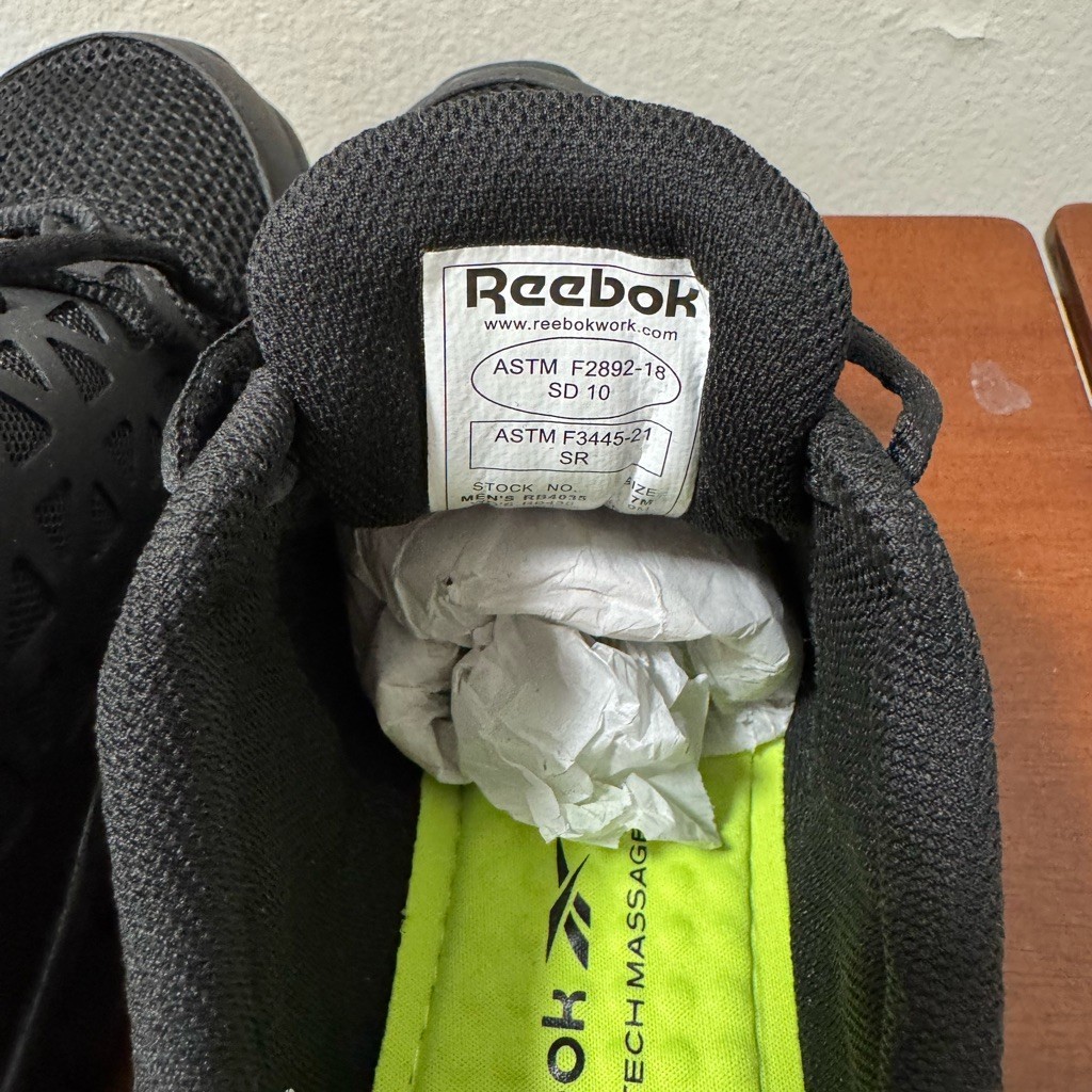 Reebok Men's Black Athletic Shoes - Size 7 thumbnail 8