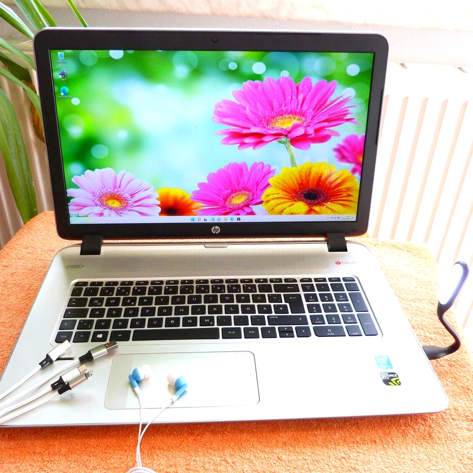 HP 17 K ENVY BeatsAudio PREMIUM 17 Zoll GeForce GTX 850m Windows 11 SSD Core i7