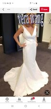Authentic Vera Wang Feminine Wedding Dress Ivory VW 88673