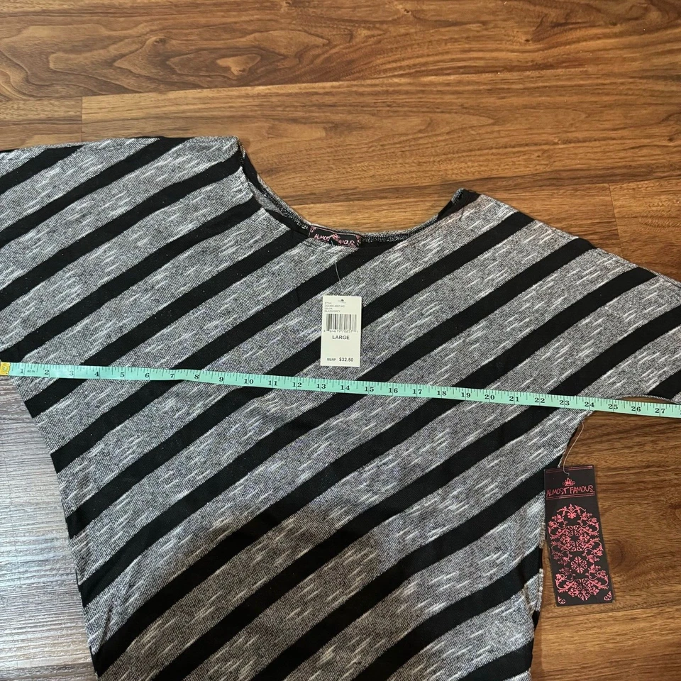 Camisa gris manga corta asimétrica L ligera casi famosa para mujer nueva con etiquetas Foto 4 de 4