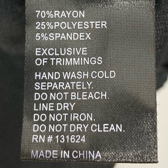 Calessa Patchwork Split V-Neck Ruffled Sleeve Top… - image 9