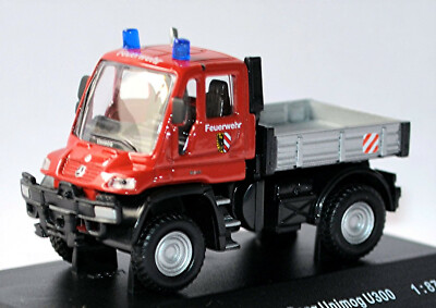 Mercedes Benz Unimog U300 Feuerwehr Nurnberg Rot Red 1 87 Schuco 21845 Ebay