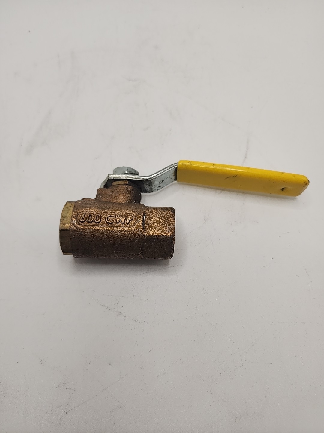 APOLLO 1/2" BALL VALVE BRASS FEMALE THREADED FULL PORT 600-CWP PLUMBING SHUT OFF