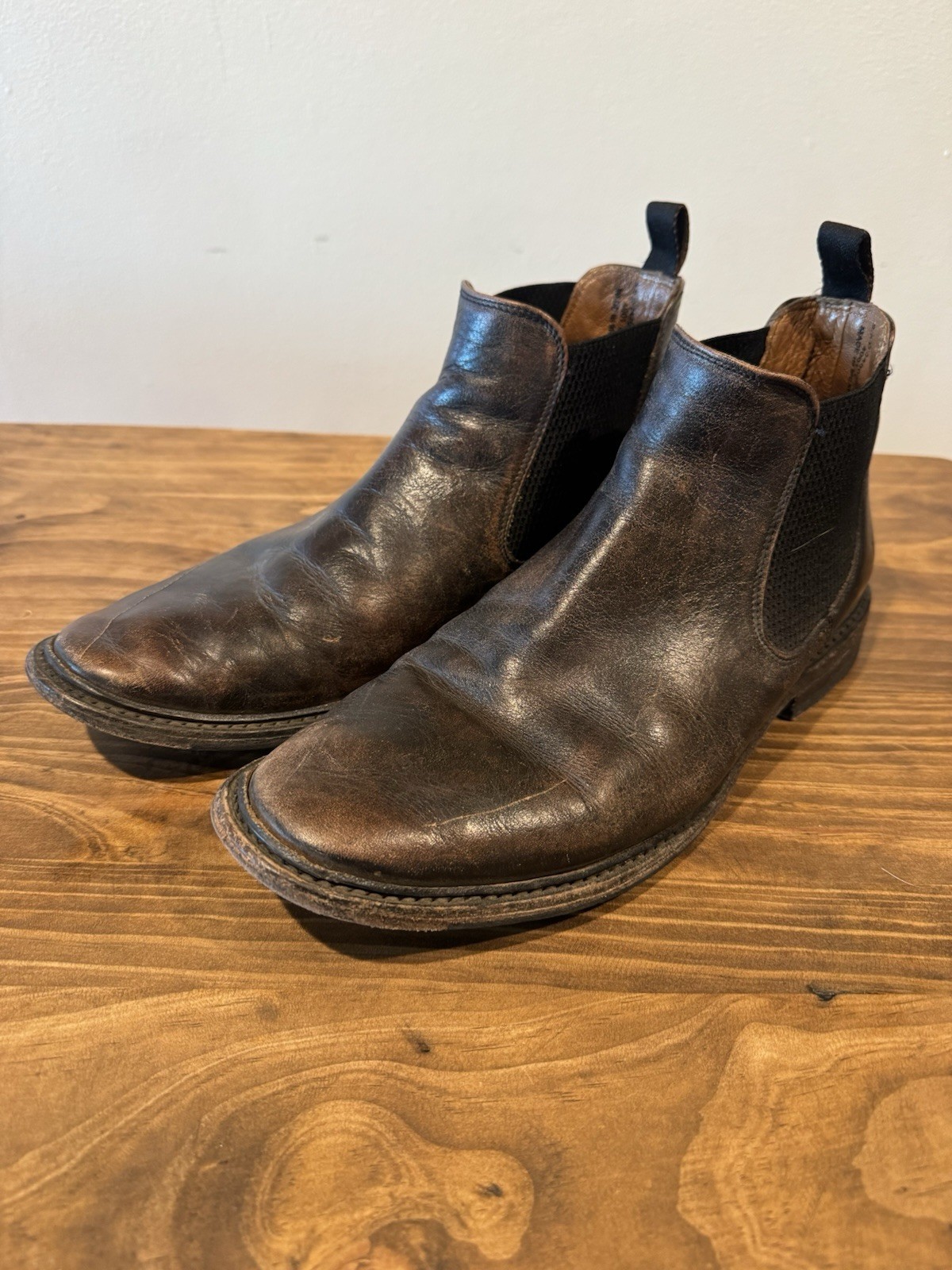 Frye Chelsea Boots Men Size 9.5D Brown Leather Made In Mexico-image