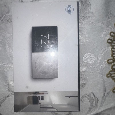 Daikin One Plus D9000 Smart Thermostat Wi-Fi Silver/Black DTST-CWBSA  Open Box