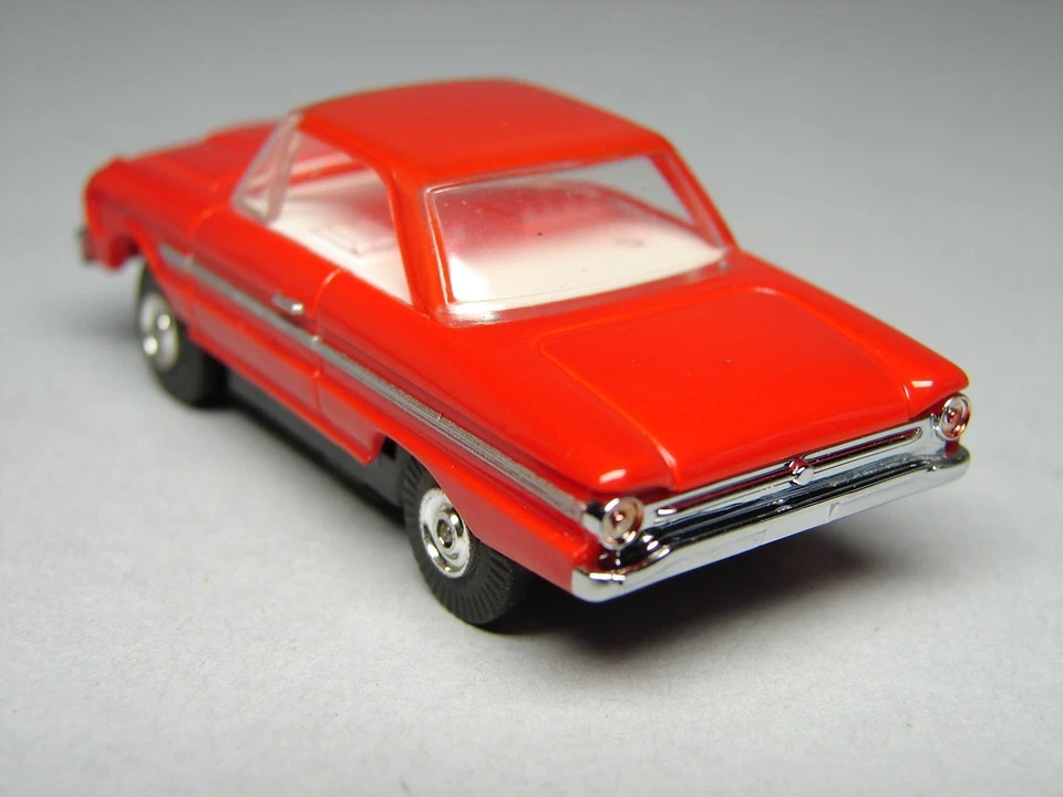 Dash Motorsports 1963 Ford Falcon T-Jet tipo HO SLOT CAR - NUEVO - solo carrocería Foto 3 de 4