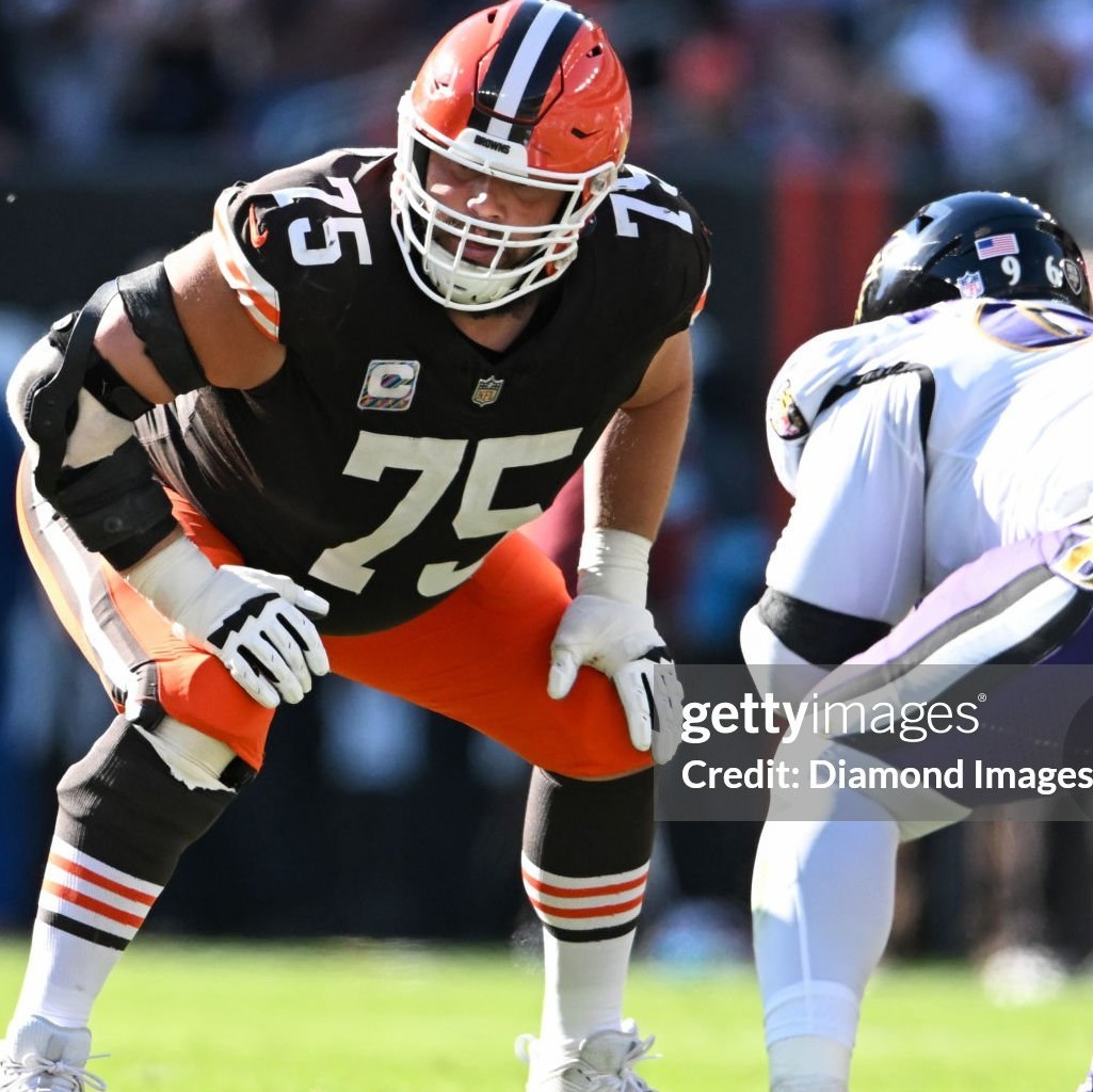 Joel Bitonio GAME WORN 10/27/24💪PHOTO MATCHED📸Cleveland Browns Nike NFL Jersey view 2