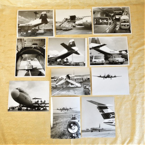 Konvolut INTERFLUG schwarz/weiß Fotos Flugzeuge etc. Peter Noppens u.a. IL 18