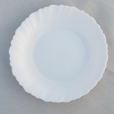 Arcopal Salad Plates France Trianon White Scallop Swirl Set of 4