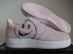 have a nike day pink air force 1