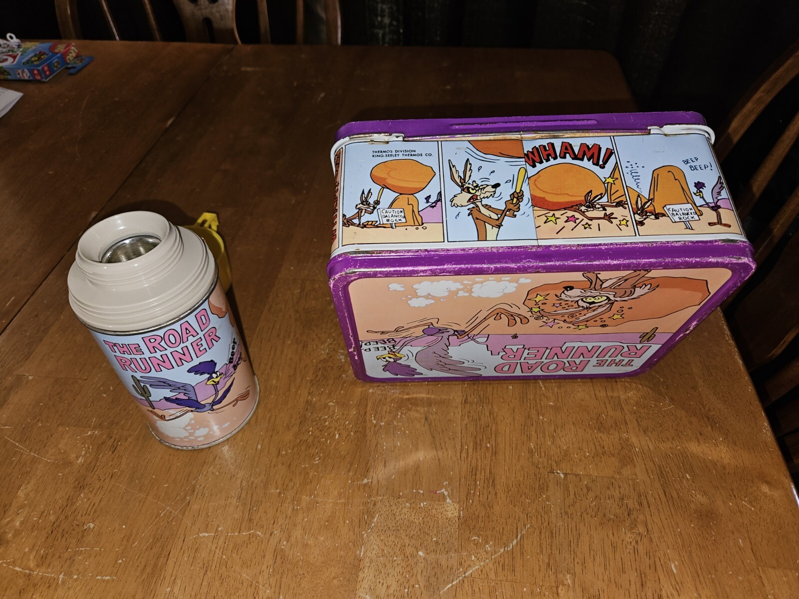 VTG 1970 Metal Road Runner Lunchbox With Matching Thermos Lunch Box