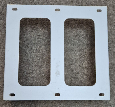 Wandhalterung für Solar Edge Wechselrichter (SE3000, SE3500, SE3680, etc)