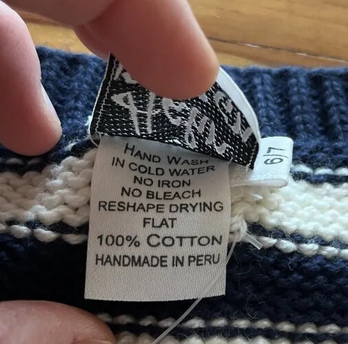 NWT Handmade Seahorse Starfish Blue White Yellow Striped Sweater Vest Boys 6/7 - Picture 4 of 4